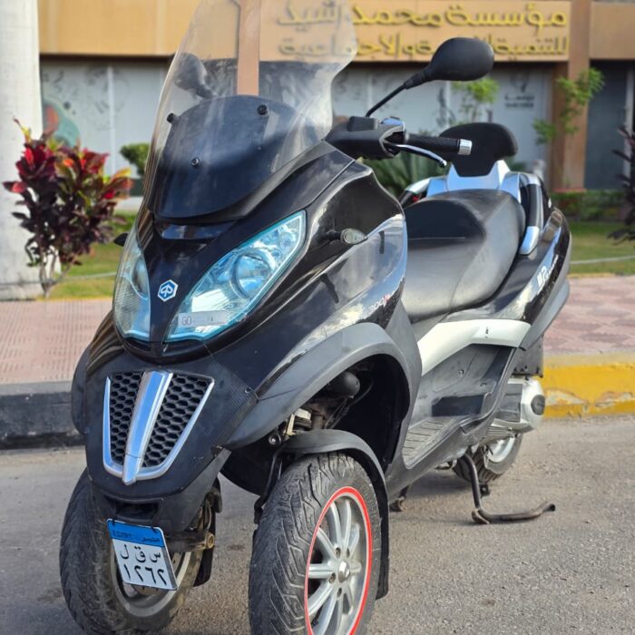 USED PIAGGIO MP3 300CC - 2011 - 10000KM